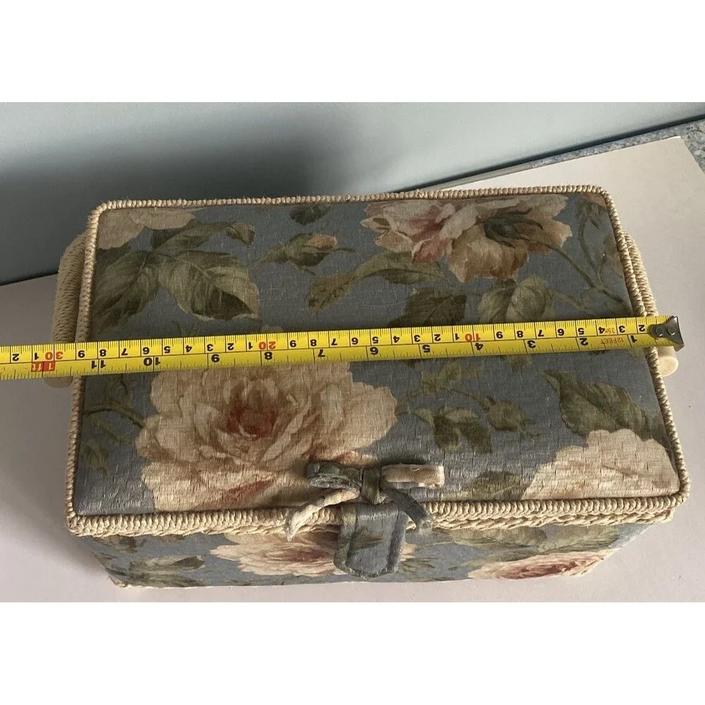 Vintage Sewing Basket W/plastic Tray Floral Pattern  On Top Footed Bottom